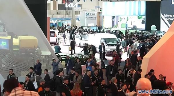 CES 2024展会现场 视频截图